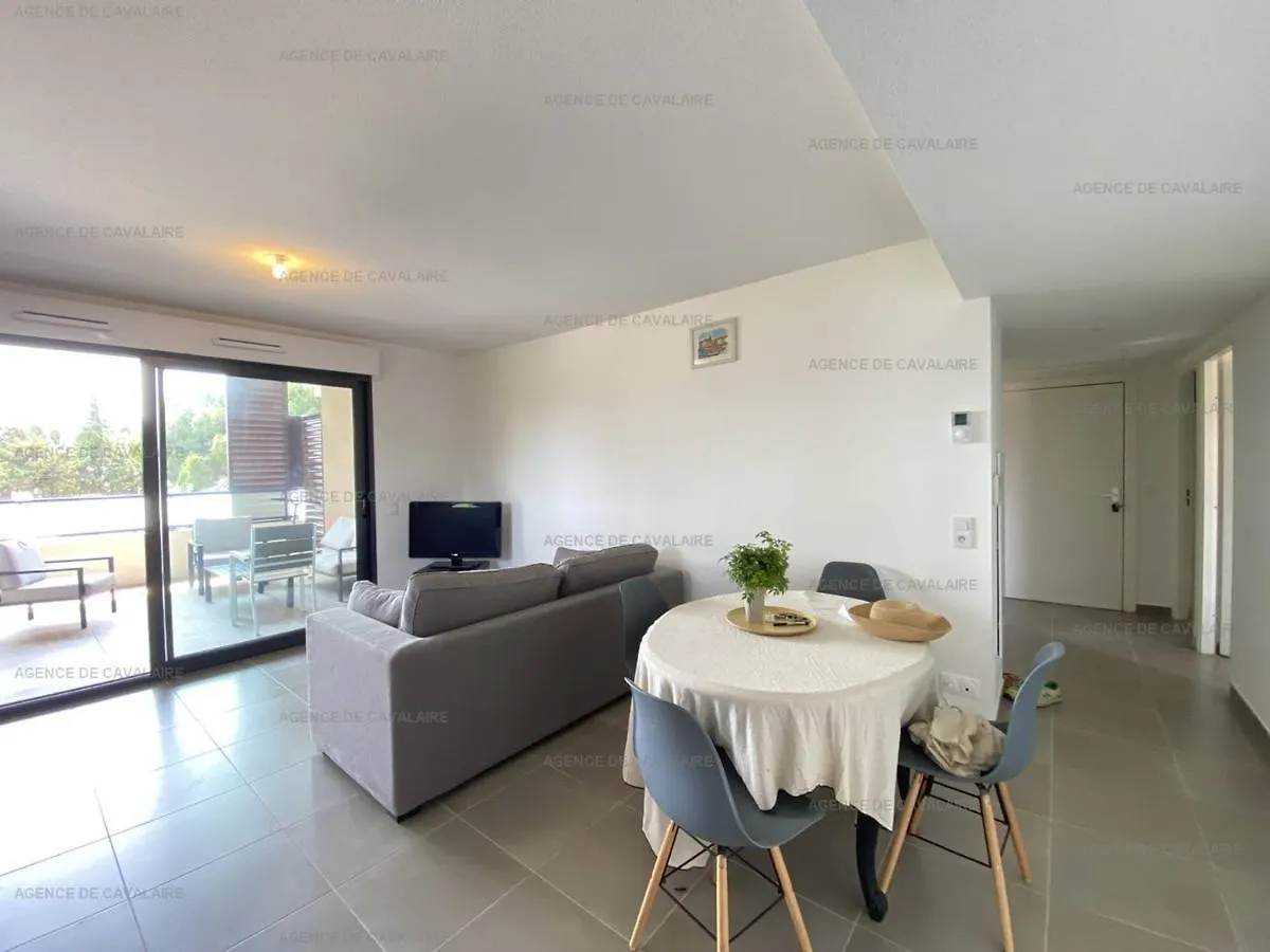 Beau T3 Tout Confort A 200M De La Plage Avec Clim, Terrasse Et Garage, Cavalaire-Sur-Mer - Fr-1-100-314
